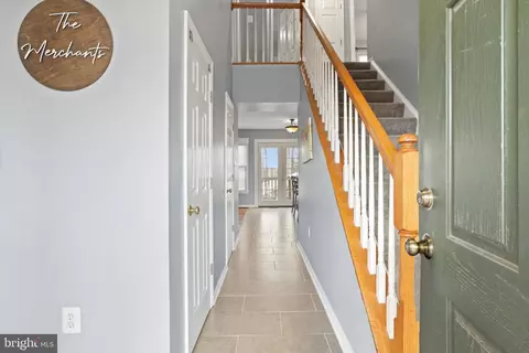 17570 Wayside Dr, Dumfries, VA 22026 photo 5