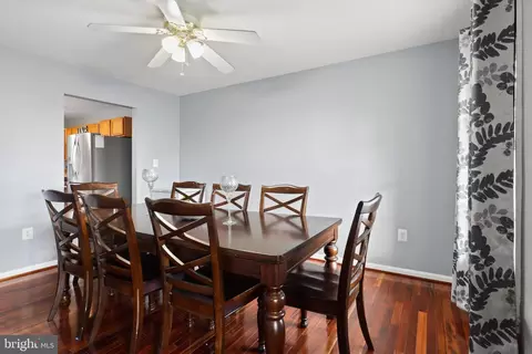 17570 Wayside Dr, Dumfries, VA 22026 photo 16