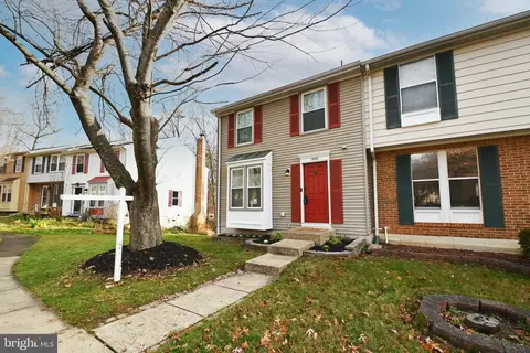 15089 Mill Spring Dr, Dumfries, VA 22025