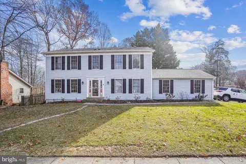 16099 Deer Park Dr, Dumfries, VA 22025