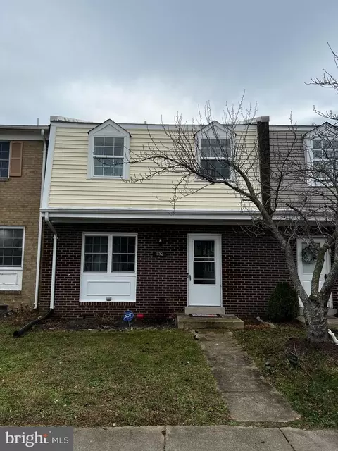 1852 Fort Pulaski Ct, Dumfries, VA 22026