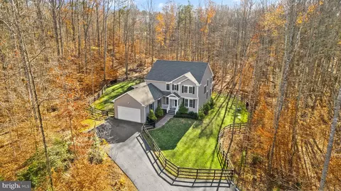 9085 Bristow Woods Ct, Nokesville, VA 20181