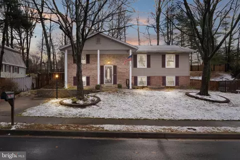 2523 Paxton St, Woodbridge, VA 22192