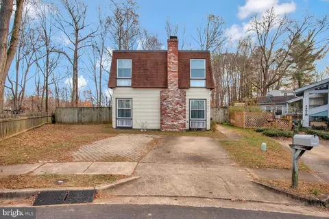 2489 Paxton St, Woodbridge, VA 22192