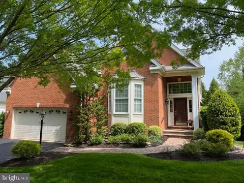 5283 Antioch Ridge Dr, Haymarket, VA 20169