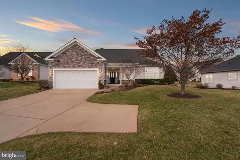 14077 Breeders Cup Dr, Gainesville, VA 20155