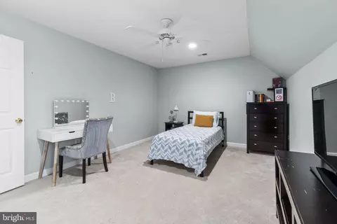 14954 Alpine Bay Loop, Gainesville, VA 20155 photo 40
