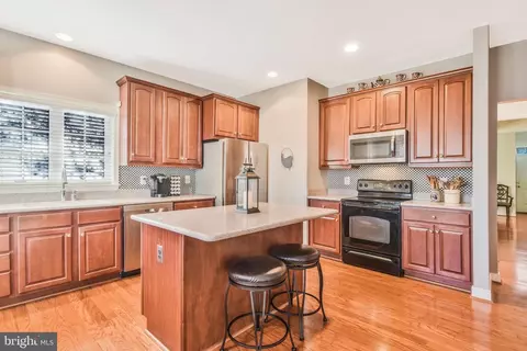 13220 Ormond Dr, Bristow, VA 20136 photo 14
