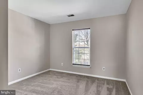 8746 Vanore Pl, Manassas, VA 20110 photo 34