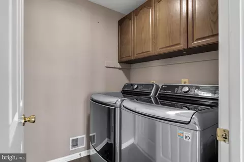 8746 Vanore Pl, Manassas, VA 20110 photo 31
