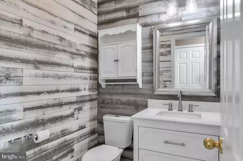 8746 Vanore Pl, Manassas, VA 20110 photo 7