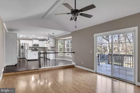 8746 Vanore Pl, Manassas, VA 20110 photo 19