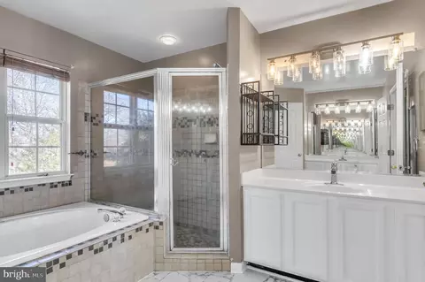 8746 Vanore Pl, Manassas, VA 20110 photo 27