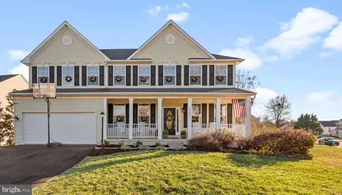 13531 Dodsworth Dr, Bristow, VA 20136