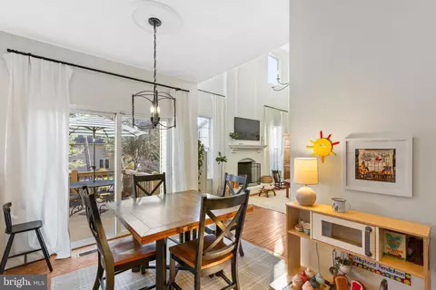 13531 Dodsworth Dr, Bristow, VA 20136 photo 12