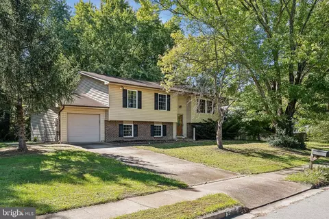 2499 Jennings St, Woodbridge, VA 22191