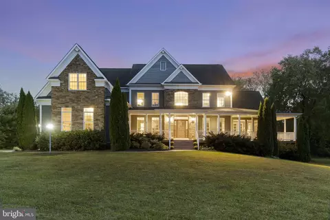 10361 Windy Ridge Ln, Nokesville, VA 20181