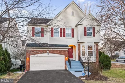 13047 Quate Ln, Woodbridge, VA 22192