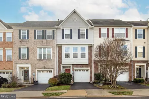 14247 Legend Glen Ct, Gainesville, VA 20155
