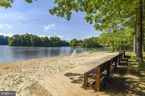 4221 Avon Dr, Dumfries, VA 22025 photo 32
