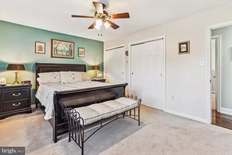 4221 Avon Dr, Dumfries, VA 22025 photo 14
