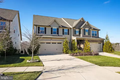 2224 Red Pine Loop, Dumfries, VA 22026 photo 2