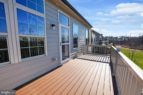 2224 Red Pine Loop, Dumfries, VA 22026 photo 32