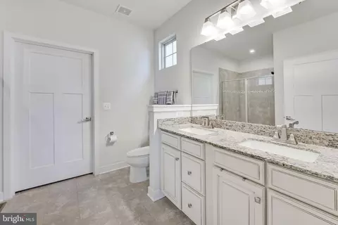 2224 Red Pine Loop, Dumfries, VA 22026 photo 19
