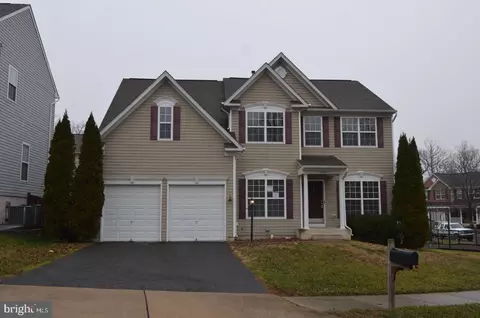16460 Plumage Eagle St, Woodbridge, VA 22191