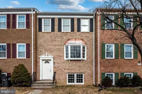 2940 Seminole Rd, Woodbridge, VA 22192