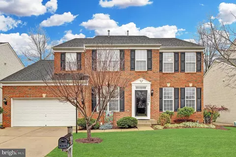 12095 Maidenhair Dr, Gainesville, VA 20155