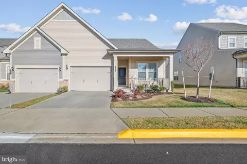6465 Purple Aster Ln, Haymarket, VA 20169