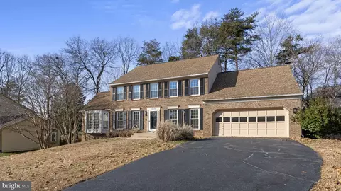 4258 Exeter Dr, Dumfries, VA 22025 photo 2
