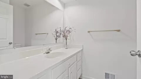 4258 Exeter Dr, Dumfries, VA 22025 photo 14