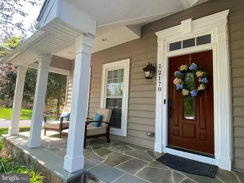 12178 Hopper Ln, Bristow, VA 20136 photo 4