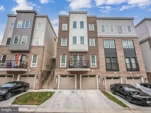 15548 Smoke Box Way, Woodbridge, VA 22191