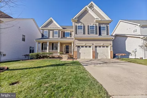 11960 Rayborn Creek Dr, Manassas, VA 20109