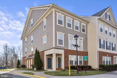 4873 Dane Ridge Cir, Woodbridge, VA 22193