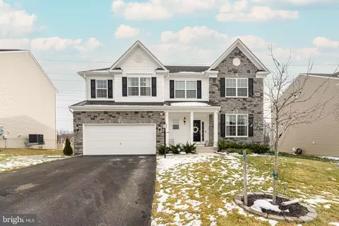 15633 Merrily Way, Woodbridge, VA 22193