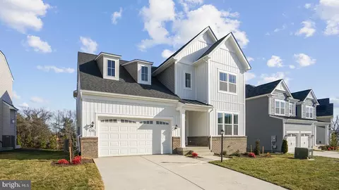 5484 Lavender Ln, Woodbridge, VA 22193