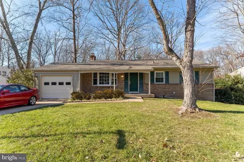 12054 Willowood Dr, Woodbridge, VA 22192