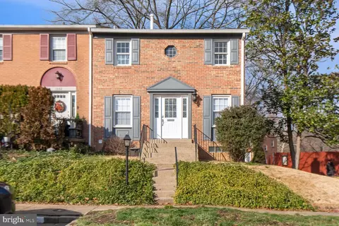 13100 Rock Ridge Ln, Woodbridge, VA 22191
