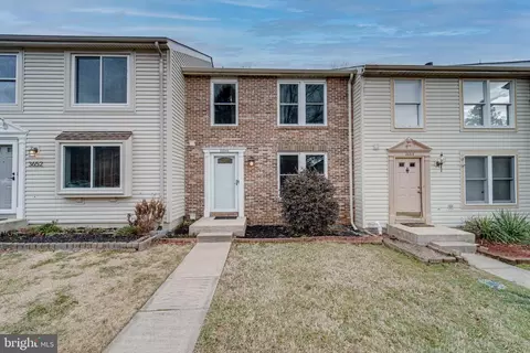 3650 Woodhaven Ct, Woodbridge, VA 22192
