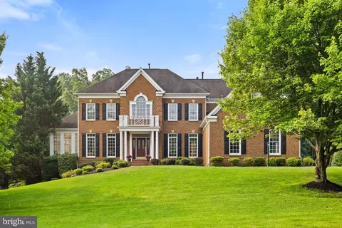 12981 Tory Gate Ct, Haymarket, VA 20169