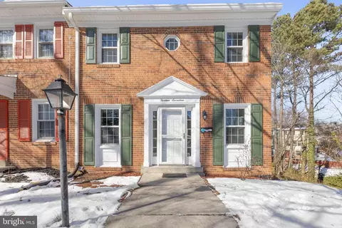 1317 Mead Ter, Woodbridge, VA 22191