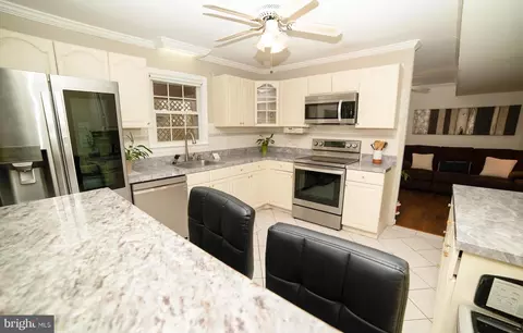 9845 Alan Ct, Manassas, VA 20109 photo 13