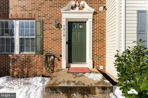 7018 Rogue Forest Ln, Gainesville, VA 20155 photo 30