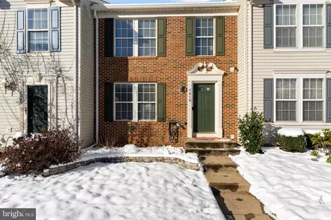 7018 Rogue Forest Ln, Gainesville, VA 20155 photo 31