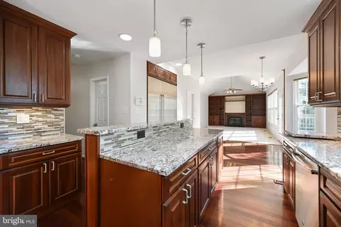 3691 Thomasson Crossing Dr, Triangle, VA 22172 photo 29