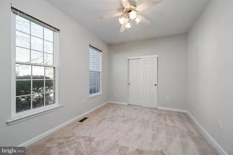 3691 Thomasson Crossing Dr, Triangle, VA 22172 photo 10